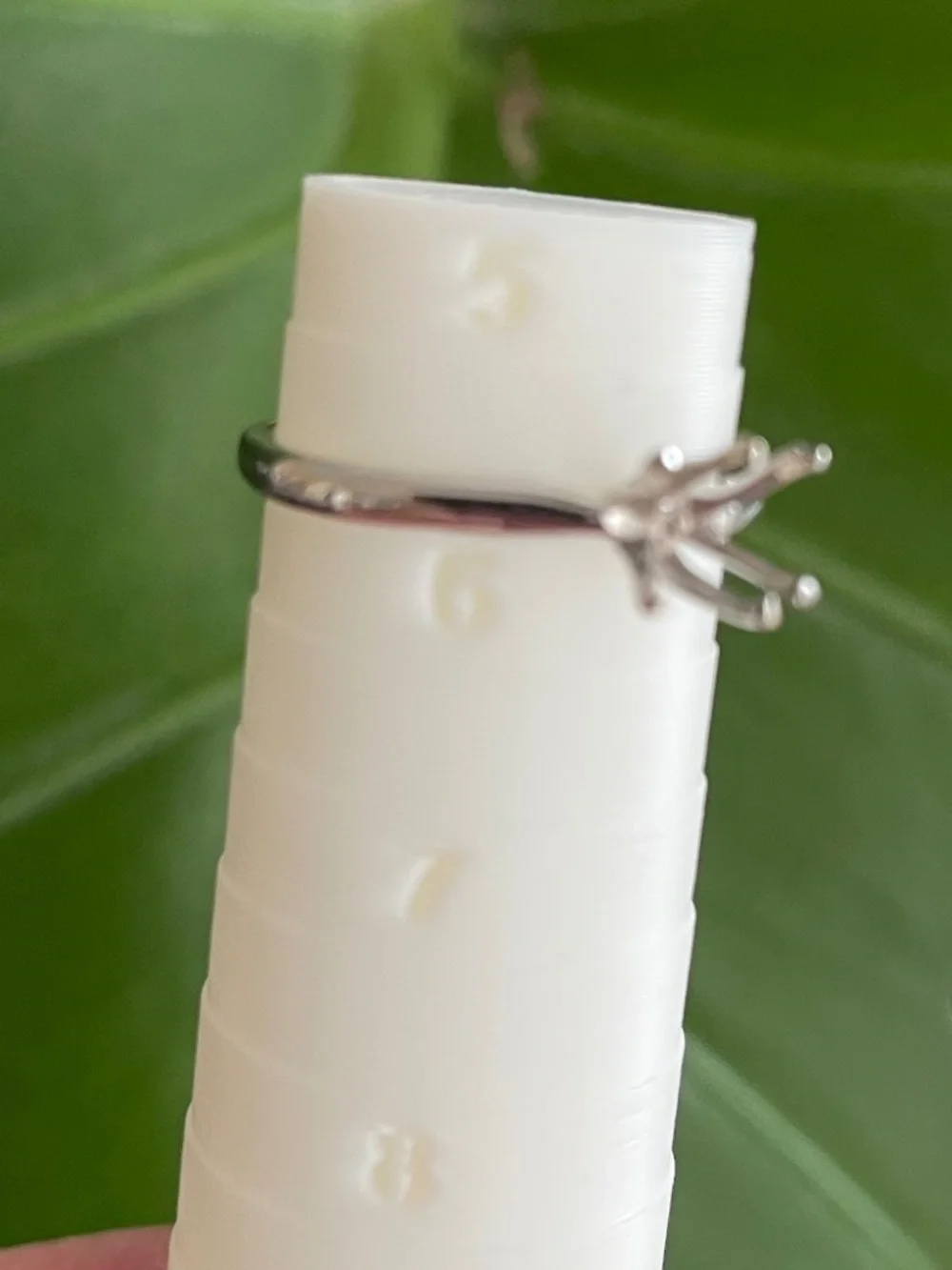 White Gold 6-prong Solitaire Ring Setting / Ring Blank, Size 5.5 - Picture 6 of 9